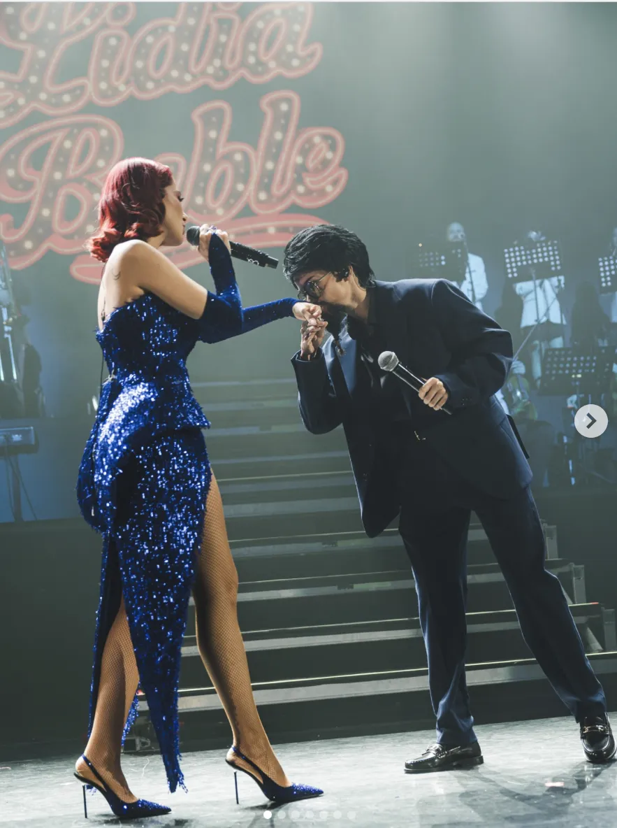 Clipe de panică pentru Lidia Buble. A confundat-o pe Theo Rose cu admiratorul obsesiv