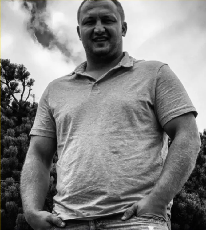 Medicii rup tăcerea despre moartea rezidentului de la Floreasca. Cum explică aceștia situația dramatică și ce s-a văzut pe camerele de supraveghere 2 Medicii rup tăcerea despre moartea rezidentului de la Floreasca. Cum explică aceștia situația dramatică și ce s-a văzut pe camerele de supraveghere