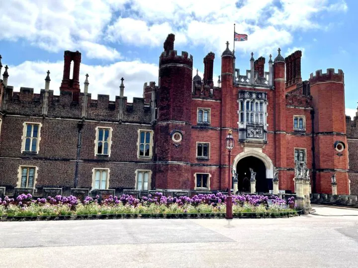 Palatul din Londra care ascunde un secret vechi de cinci secole. A devenit celebru dintr-un motiv pe care puțini îl cunosc