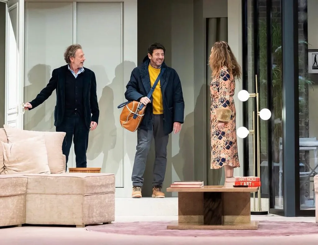 Femeile îi ruinează cariera lui Patrick Bruel: „Nenorocitele alea nu te vor lăsa în pace” 3 Femeile îi ruinează cariera lui Patrick Bruel: „Nenorocitele alea nu te vor lăsa în pace”