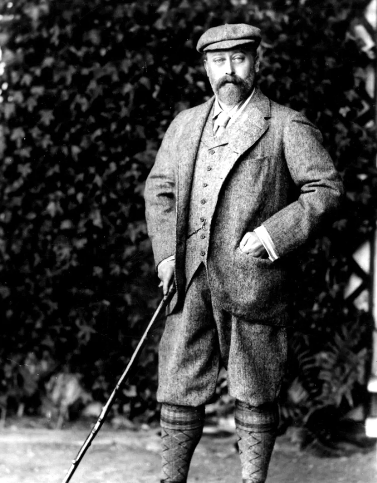 Străbunicul regelui Charles făcea baie într-o cadă de cupru plină cu șampanie. Era și posesorul „scaunului dragostei” 2 Străbunicul regelui Charles făcea baie într-o cadă de cupru plină cu șampanie. Era și posesorul „scaunului dragostei”
