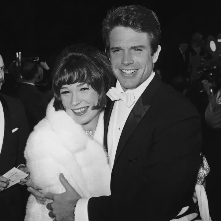 Warren Beatty, actorul despre care se spunea că a sedus aproape tot Hollywoodul. Cine au fost marile lui iubiri 3 Warren Beatty, actorul despre care se spunea că a sedus aproape tot Hollywoodul. Cine au fost marile lui iubiri