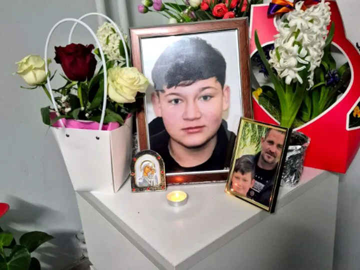 Localnicii, furioși după sentința în cazul Mario Berinde. Ce s-a întâmplat la casa unuia dintre adolescenții din Cenei