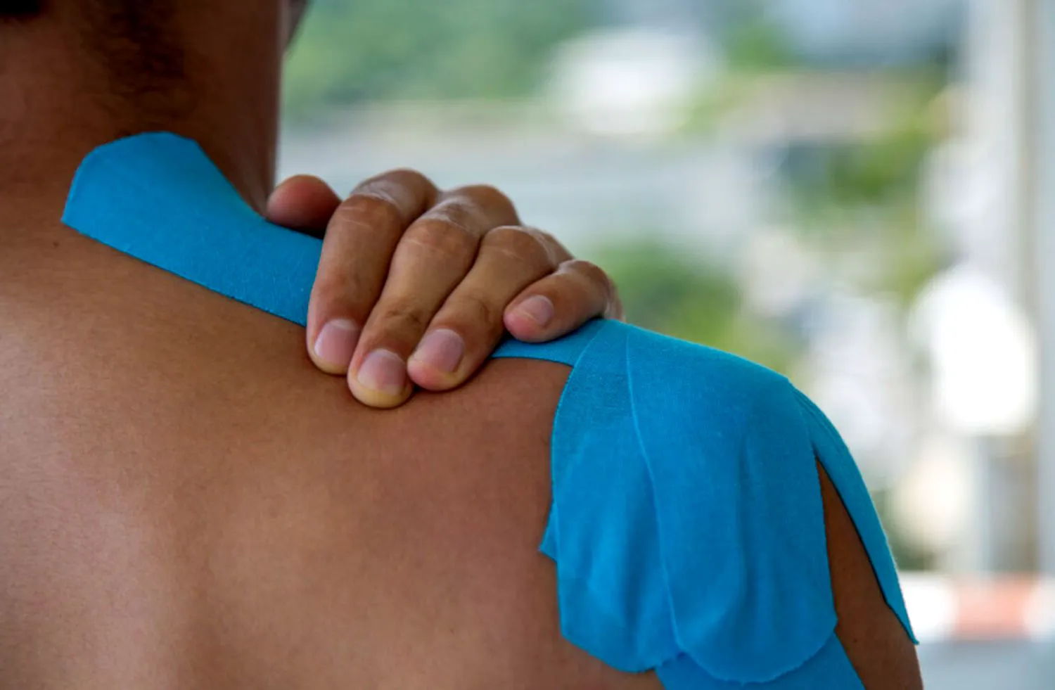 Bursita cronică, riscul ignorat de șoferi care petrec multe ore la volan. Ce recomandă specialiștii 3 Bursita cronică, riscul ignorat de șoferi care petrec multe ore la volan. Ce recomandă specialiștii