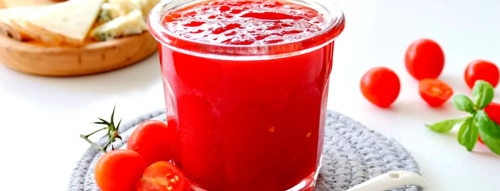 Dulceață de roșii, dulce-acrișoară, cu gust de vară. O rețetă spaniolă veche de sute de ani