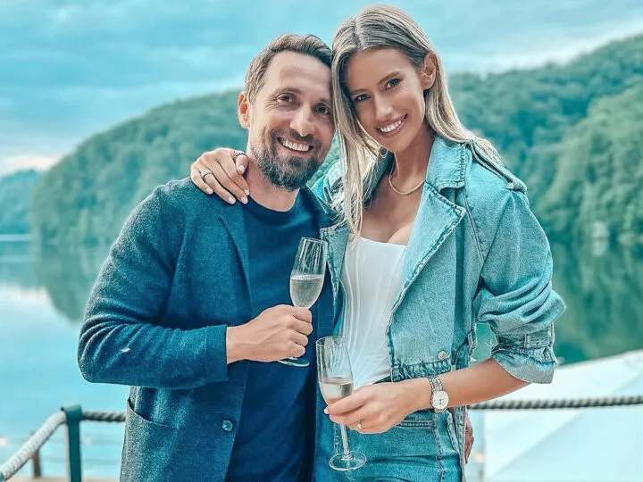 Gabriela Prisăcariu, foc și pară pe Dani Oțil. Prezentatorul a comis-o, chiar înainte de plecarea la Power Couple