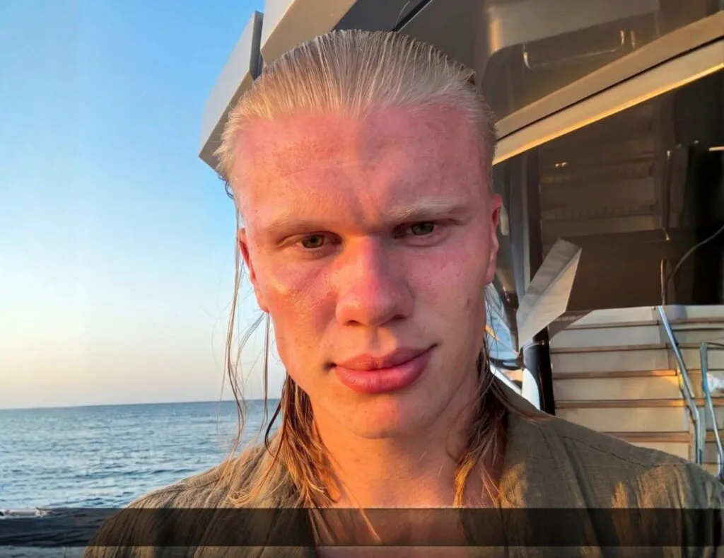 De ce este Erling Haaland un „super om”. Secretele starului Norvegiei care domină fotbalul mondial 2 De ce este Erling Haaland un „super om”. Secretele starului Norvegiei care domină fotbalul mondial