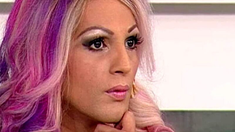 Dezvăluiri-șoc despre cântăreața transgender Naomy. Mărturii cutremurătoare despre diagnosticul crunt și ultimii ani din viață