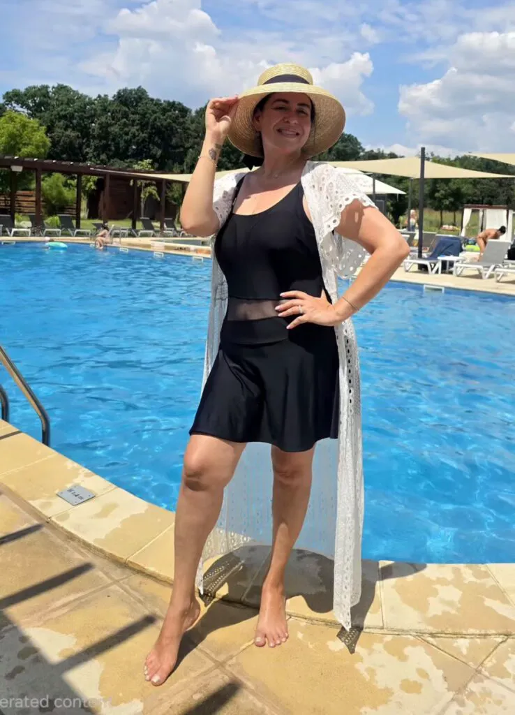 Oana Roman și fostul soț Marius Elisei încearcă să-și schimbe viața. Ce au ales fiecare după divorț 2 Oana Roman, mai slabă ca niciodată după perioada dificilă cu Marius Elisei. Fostul soț a revenit cu un mesaj surprinzător - FOTO