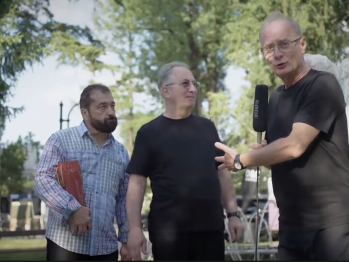 Trupa Divertis s-a dus la Oradea ca să cerceteze ce Minune a făcut acolo Bolojan. Căldura le-a dezvăluit tot