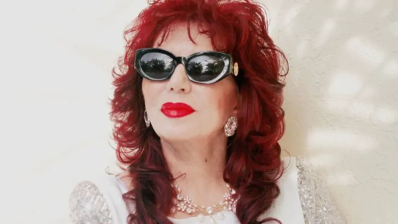 Carmen Harra scoate „globul de cristal” și anunță marea resetare planetară