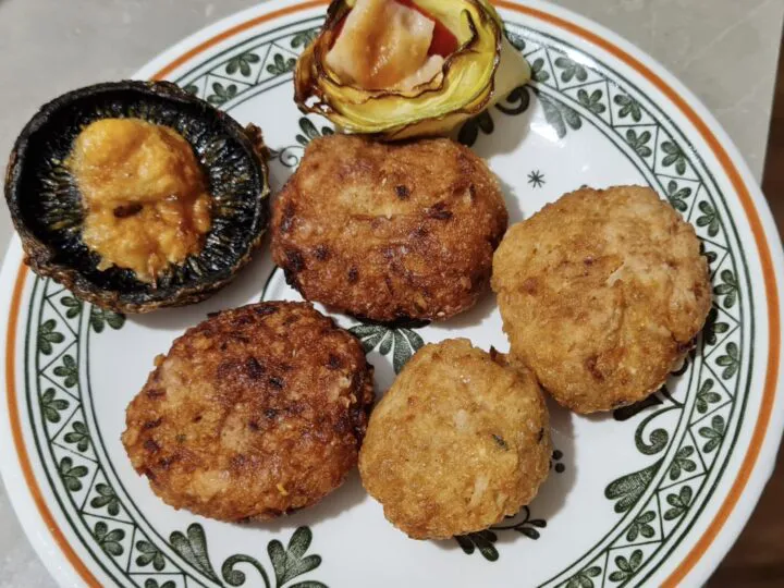 Chifteluțe din fulgi, fără carne. Rețetă de post făcută rapid, mâncare delicioasă