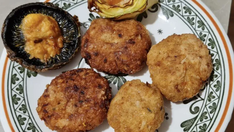 Chifteluțe din fulgi, fără carne. Rețetă de post făcută rapid, mâncare delicioasă