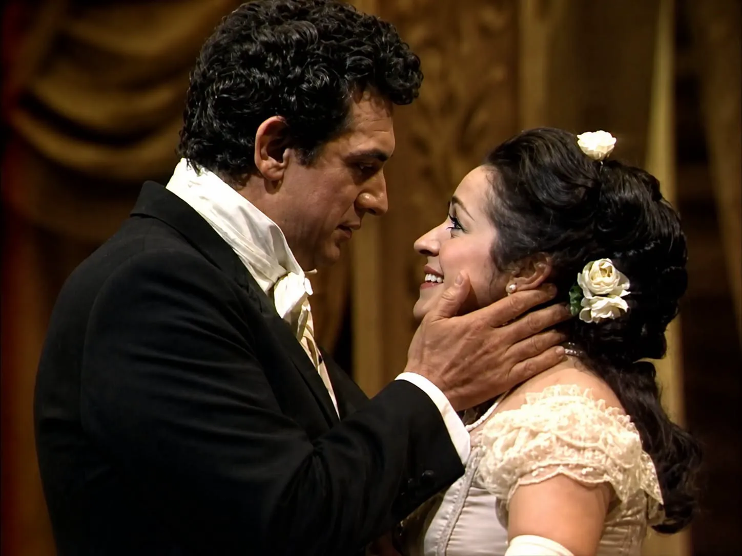 A murit soprana Ileana Cotrubaș, la 87 de ani. Ea a școlit-o pe Angela Gheorghiu 2 A murit soprana Ileana Cotrubaș, la 87 de ani. Ea a școlit-o pe Angela Gheorghiu