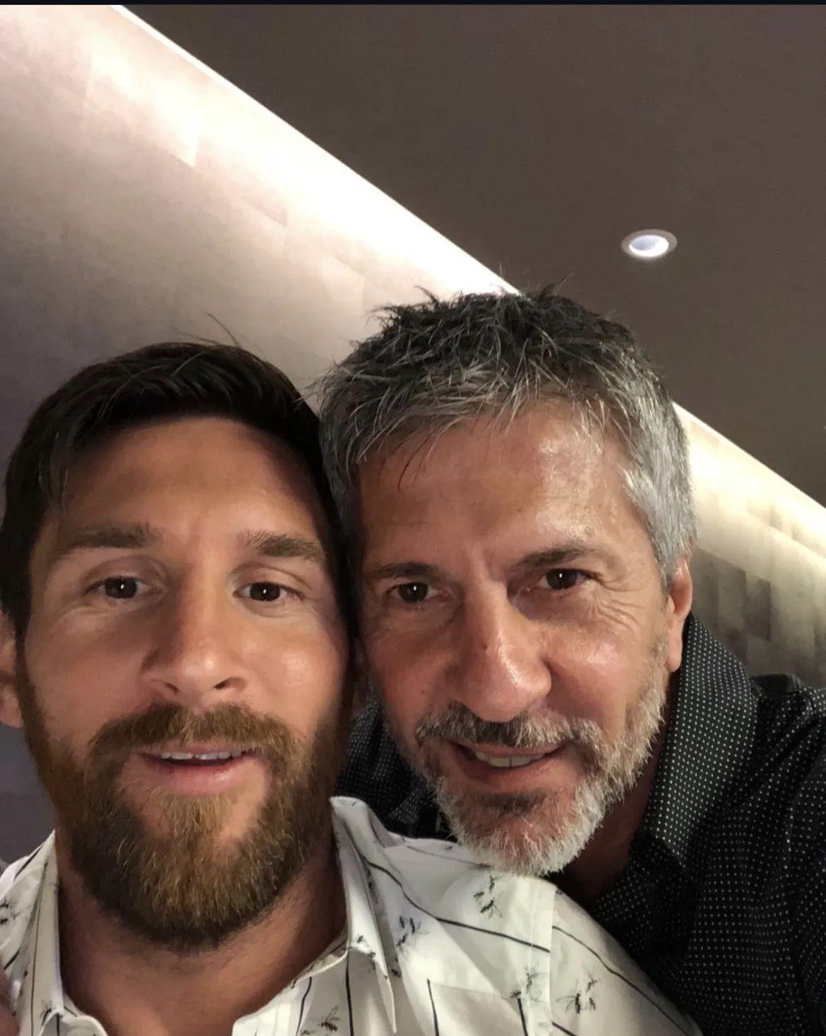 A murit tatăl lui Lionel Messi. Jorge i-a salvat cariera când starul argentinian avea doar 13 ani 2 A murit tatăl lui Lionel Messi. Jorge i-a salvat cariera când starul argentinian avea doar 13 ani