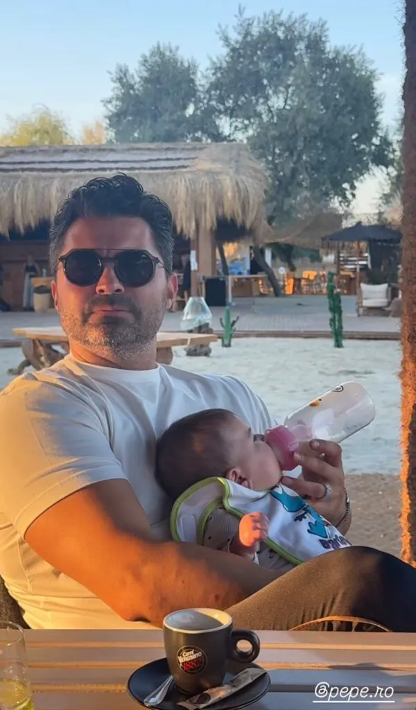 Tătici în vacanță. Unde și-au dus copiii Pepe, Smiley, Cătălin Măruță și Radu Vâlcan 2 Tătici în vacanță. Unde și-au dus copiii Pepe, Smiley, Cătălin Măruță și Radu Vâlcan