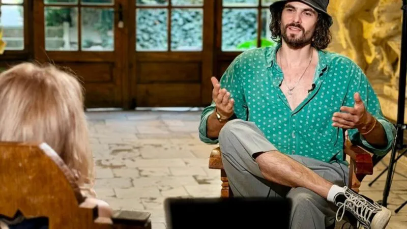 Mihail, artistul care ne-a vrăjit cu melodia „Mă ucide ea”, într-un interviu la „Rețeaua de idoli” cu Irina Păcurariu