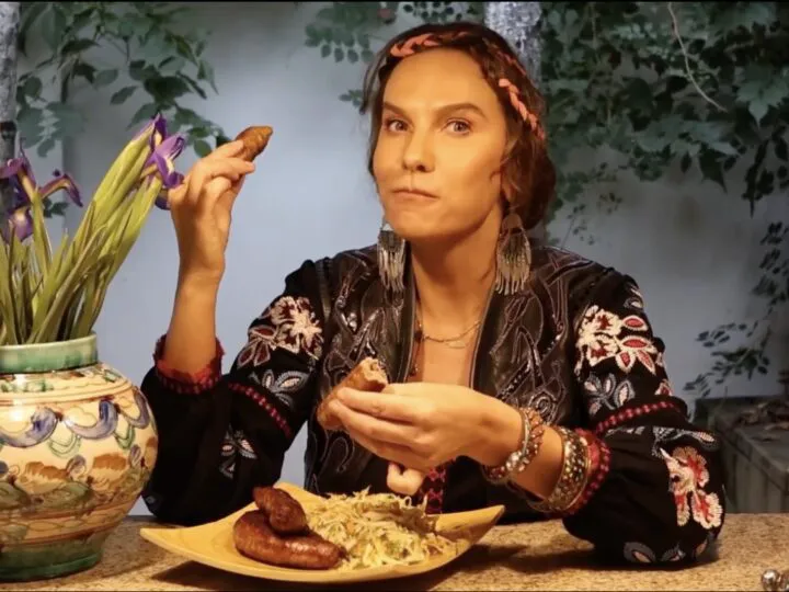 Cum faci cei mai suculenți cârnați de casă. Anna Lesko dezvăluie rețeta și secretul preparatului