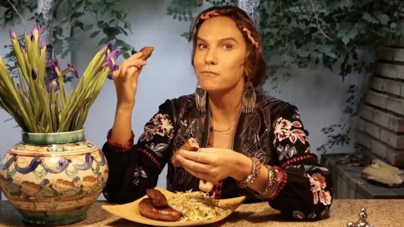 Cum faci cei mai suculenți cârnați de casă. Anna Lesko dezvăluie rețeta și secretul preparatului