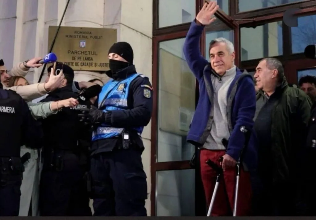 Călin Georgescu purta un simbol celebru la momentul descinderii DIICOT. Ce s-a întâmplat cu copiii lui