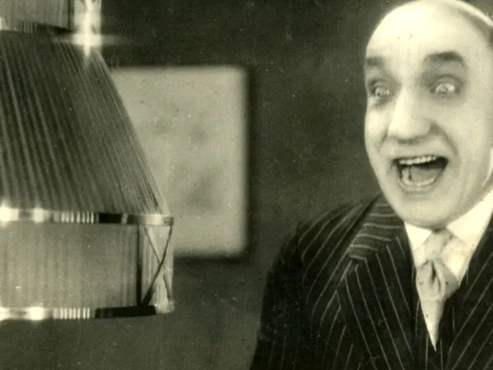 Cum l-a impresionat Constantin Tănase pe Charlie Chaplin într-un restaurant din Paris. Au ajuns să danseze împreună