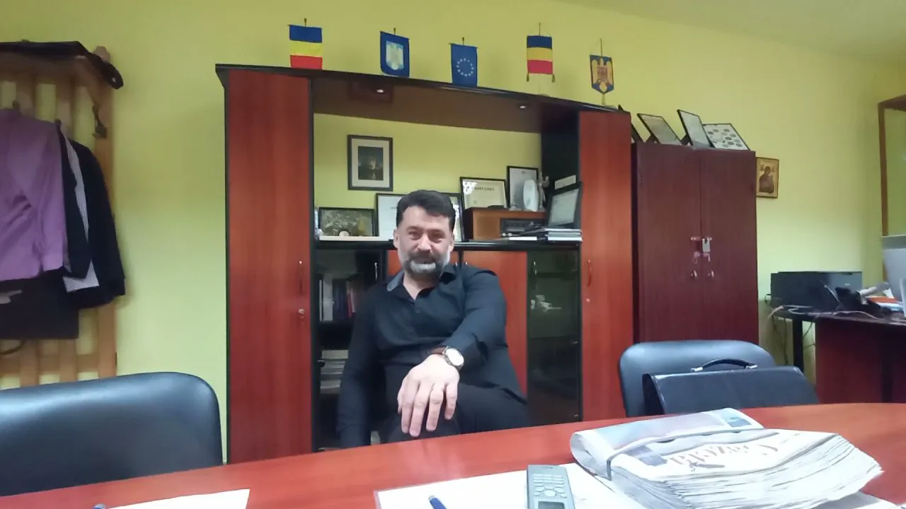 Fostul director al Penitenciarului Baia Mare și „miau”-ul de la miezul nopții. Detalii noi din dosarul de hărțuire 2 Fostul director al Penitenciarului Baia Mare și „miau”-ul de la miezul nopții. Detalii noi din dosarul de hărțuire