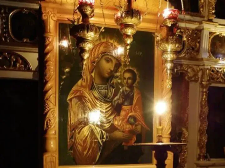 Un măgar a descoperit icoana Maicii Domnului făcătoare de minuni. Povestea e tulburătoare