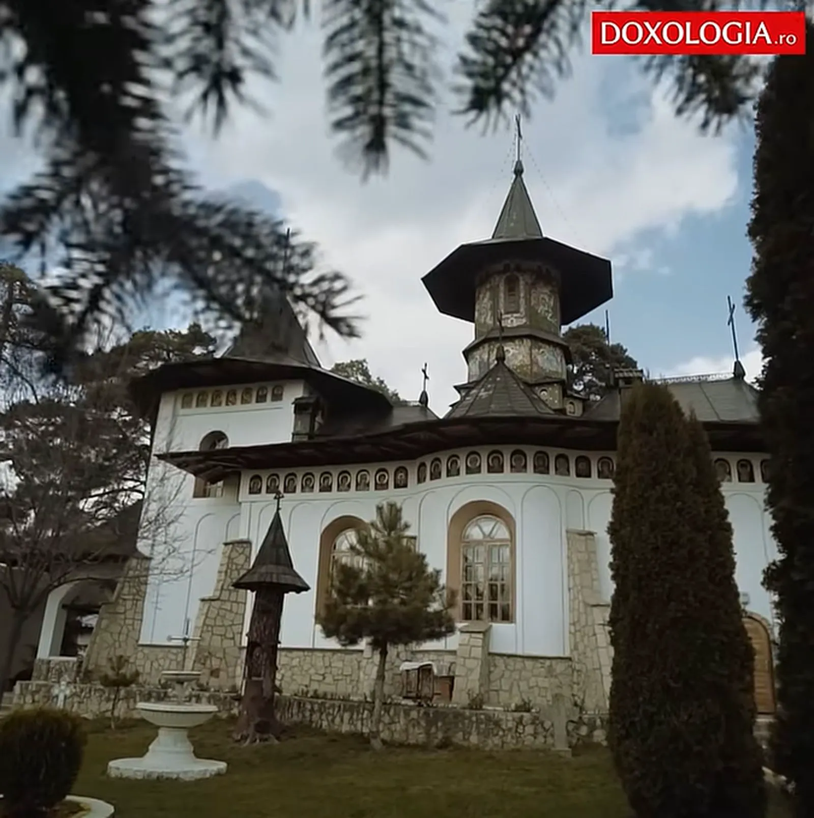 Un măgar a descoperit icoana Maicii Domnului făcătoare de minuni. Povestea e tulburătoare 2 Un măgar a descoperit icoana Maicii Domnului făcătoare de minuni. Povestea e tulburătoare