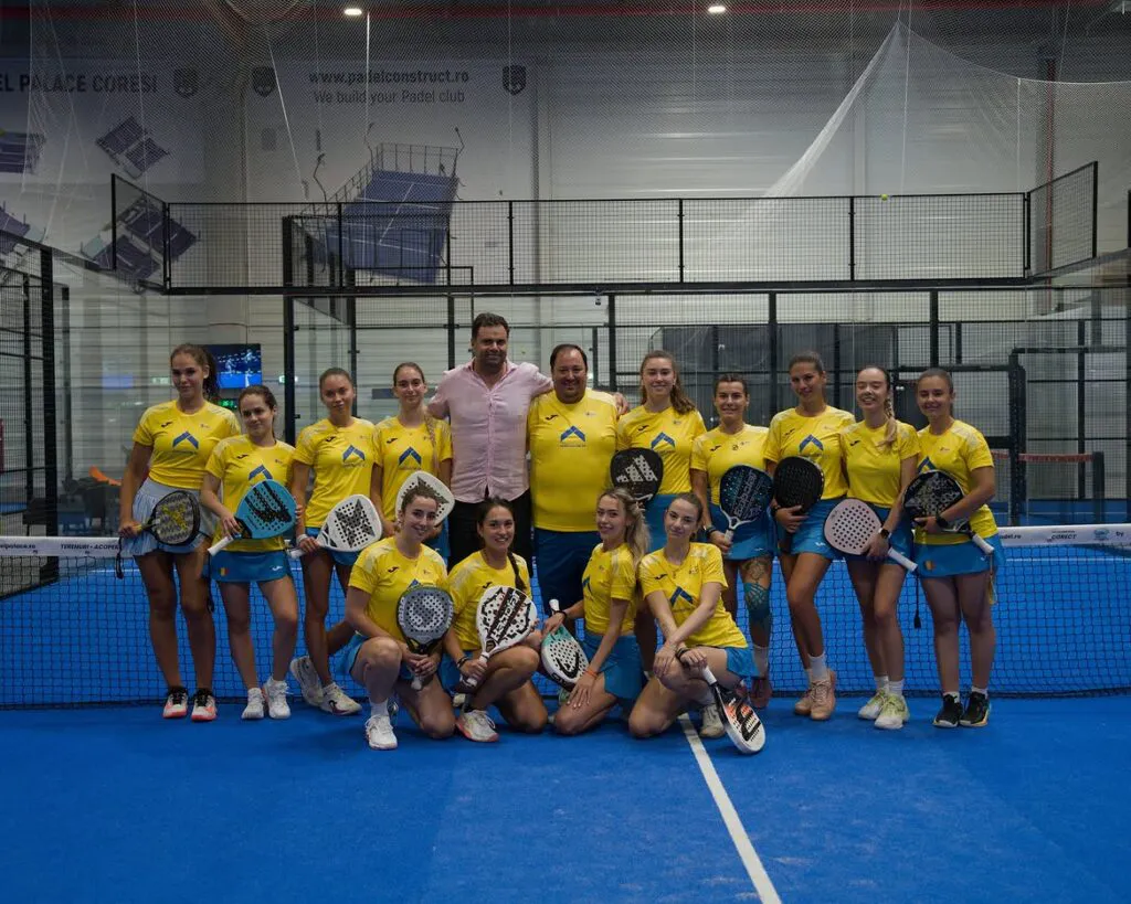 România își trimite cele mai bune echipe la Cupa Mondială de Padel 2 România își trimite cele mai bune echipe la Cupa Mondială de Padel