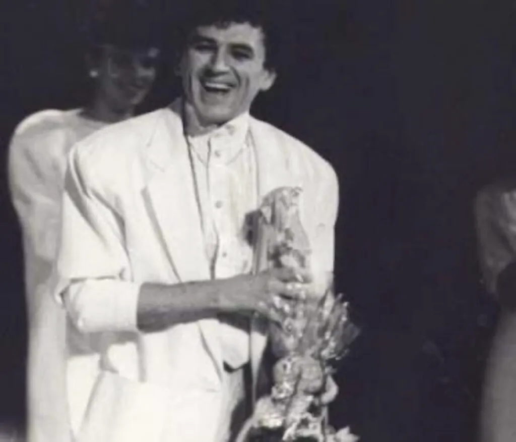 Cum a fost ucis Ioan Luchian Mihalea. Cătălin Butoi - Puț, profesor de criminalistică, dezvăluie detalii cutremurătoare din ancheta crimei din 1993 5 Cum a fost ucis Ioan Luchian Mihalea. Cătălin Butoi - Puț, profesor de criminalistică, dezvăluie detalii cutremurătoare din ancheta crimei din 1993