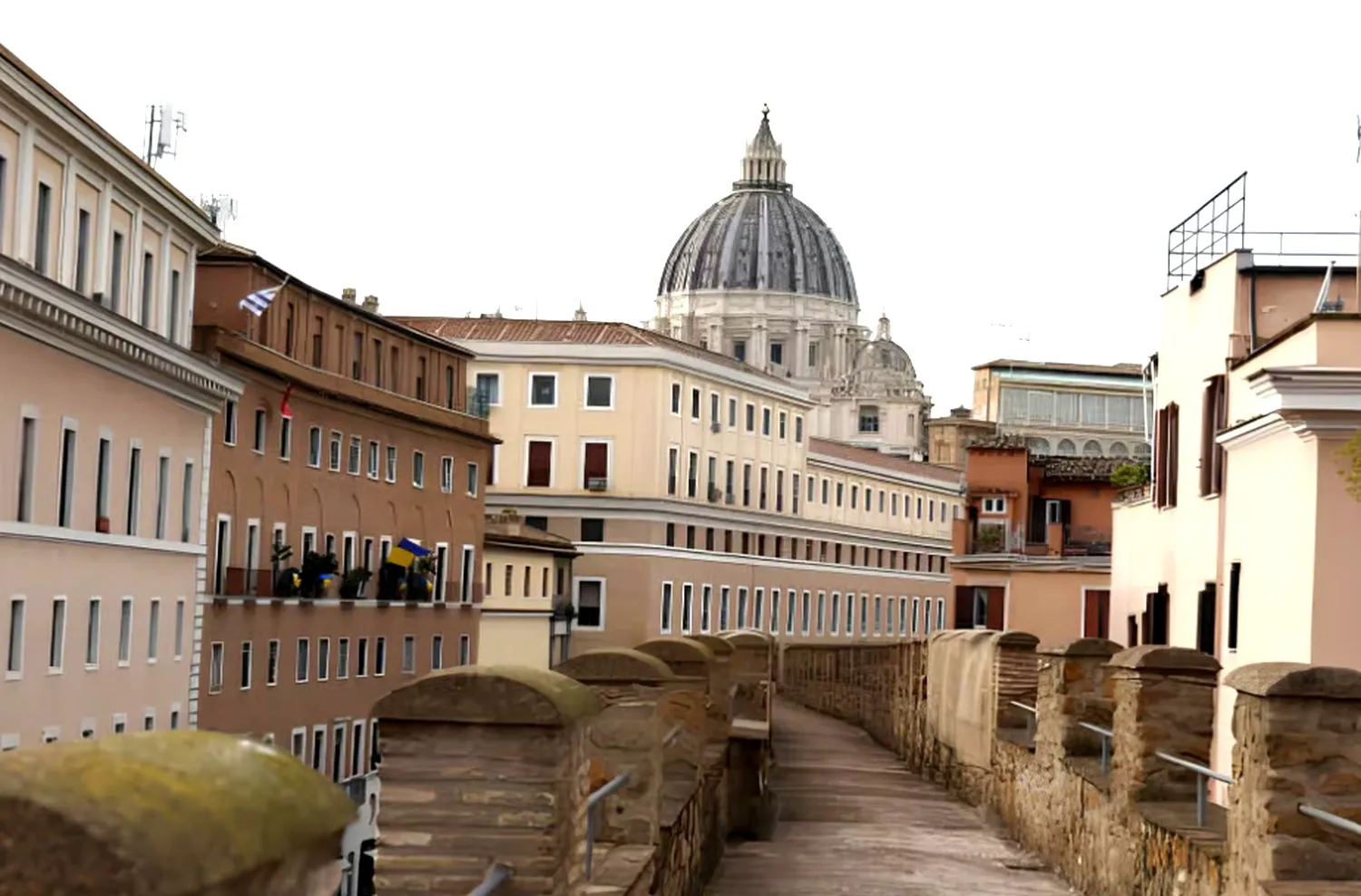 Pasajul secret al Papilor. Coridorul ascuns din Vatican, construit din frică