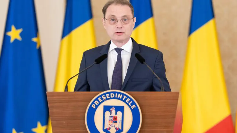 România are premier după aproape șase luni de criză. De la „Libertate pentru Călin Georgescu” la „factura” lui Bolojan – replici din Parlament