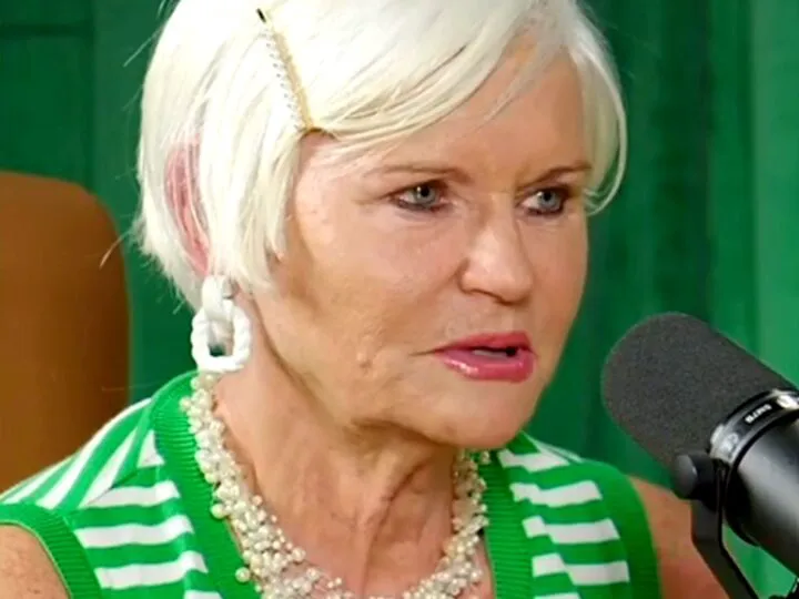 Monica Tatoiu, marcată de jignirile suferite în copilărie. „Am fost crescută ca o fată de pension, pe un fond de vulcan în așteptare”