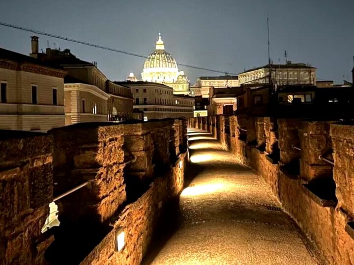 Pasajul secret al Papilor. Coridorul ascuns din Vatican, construit din frică