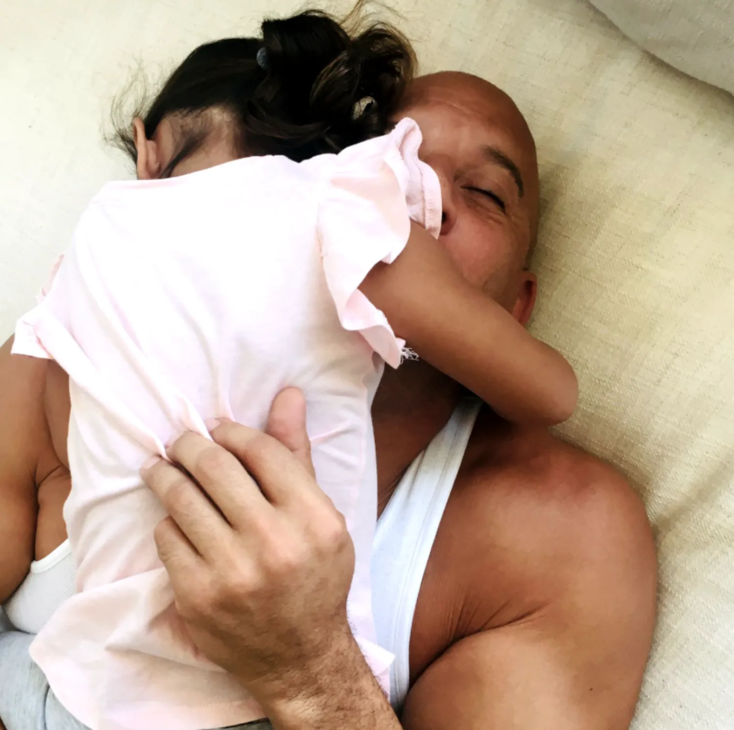 Imaginea care a topit internetul! Vin Diesel își dezvăluie cel mai vulnerabil rol 2 Imaginea care a topit internetul! Vin Diesel își dezvăluie cel mai vulnerabil rol